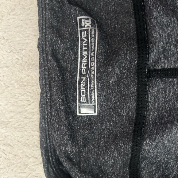 Born primitive shorts - Picture 2 of 2